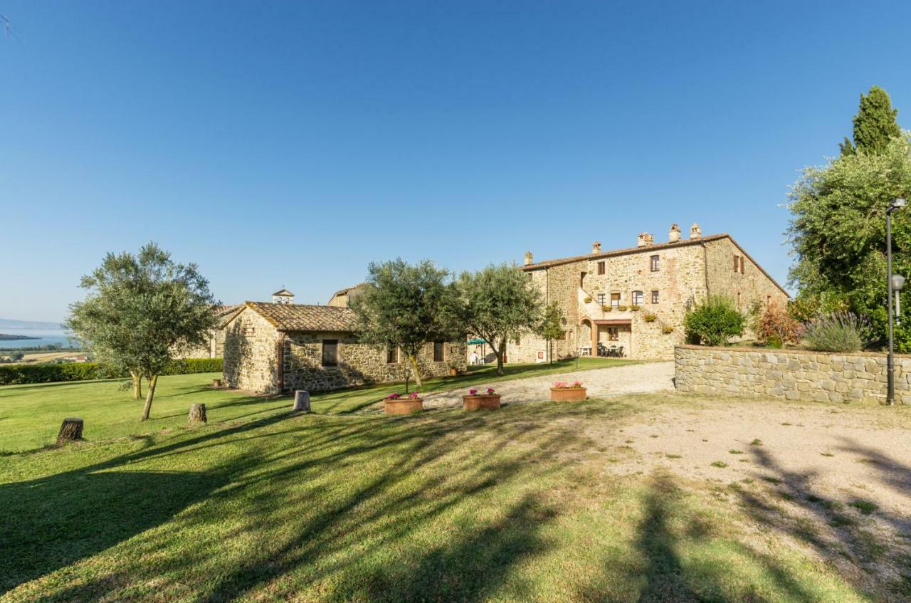 Relais Borgo Torale Hotel Passignano sul Trasimeno Ngoại thất bức ảnh