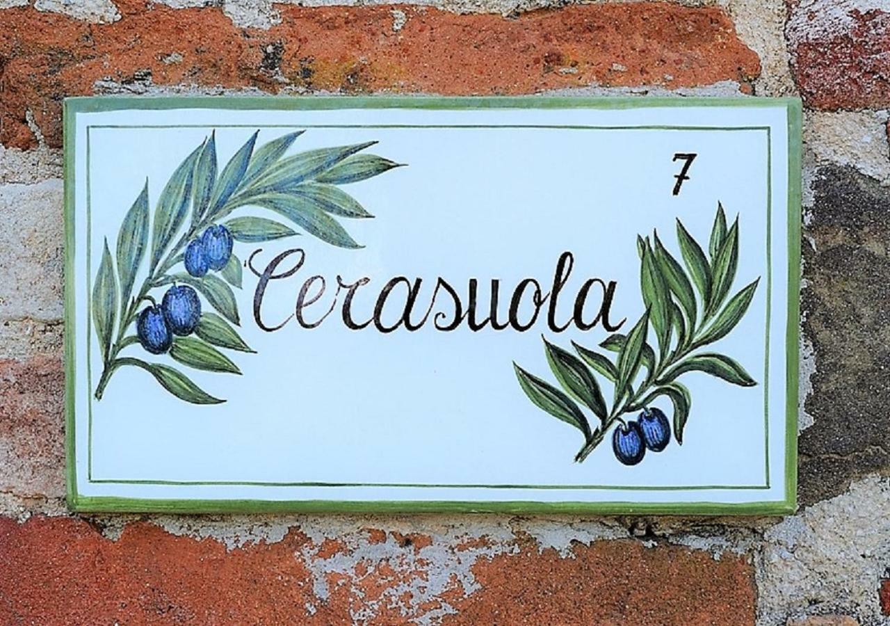 Relais Borgo Torale Hotel Passignano sul Trasimeno Phòng bức ảnh